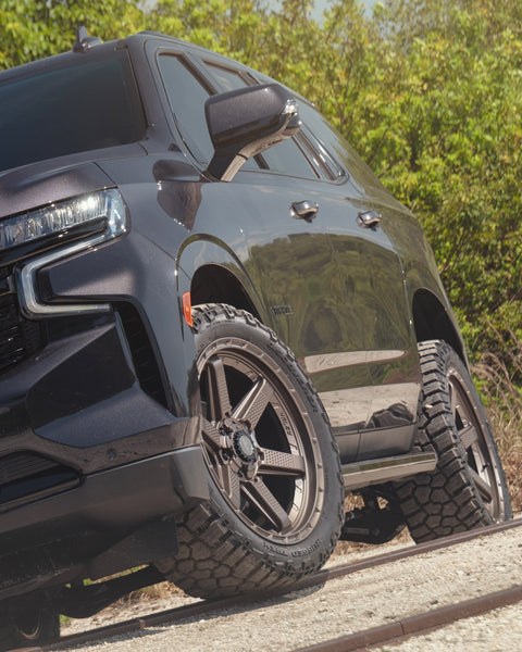 CHEVROLET TAHOE RIMS 4PLAY WHEELS 4PS63 22X9 285X45X22 COOPER TIRES STOCK SUSPENSION