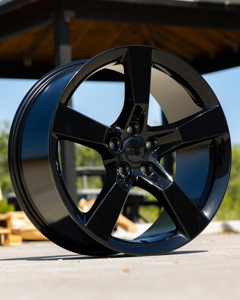 OE Wheels CV11 Lifestyle Photos