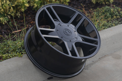 OE Wheels FR81 Lifestyle Photos
