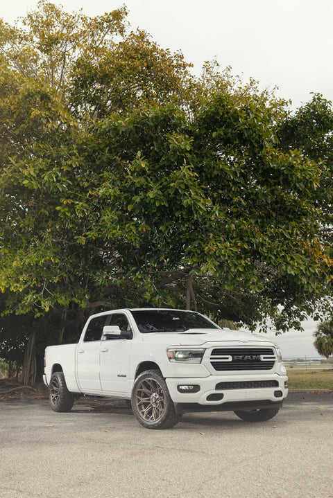 RAM 1500 4PLAY WHEELS 4P83 BRONZE 22X10 33X12.5X22 TOYO TIRES