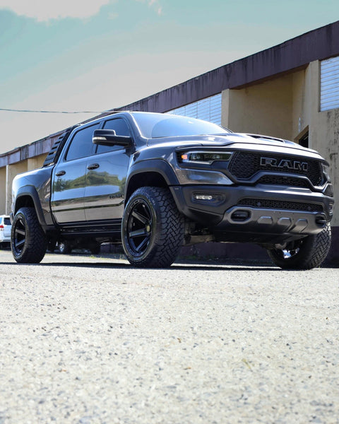 RAM TRX 4PLAY WHEELS 4P63 22X12 35X12.5X22 TIRE PR AUTO CUSTOMS