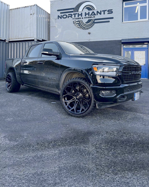 DODGE RAM 1500 4P83 24X12 NORTH HANTS TYRES