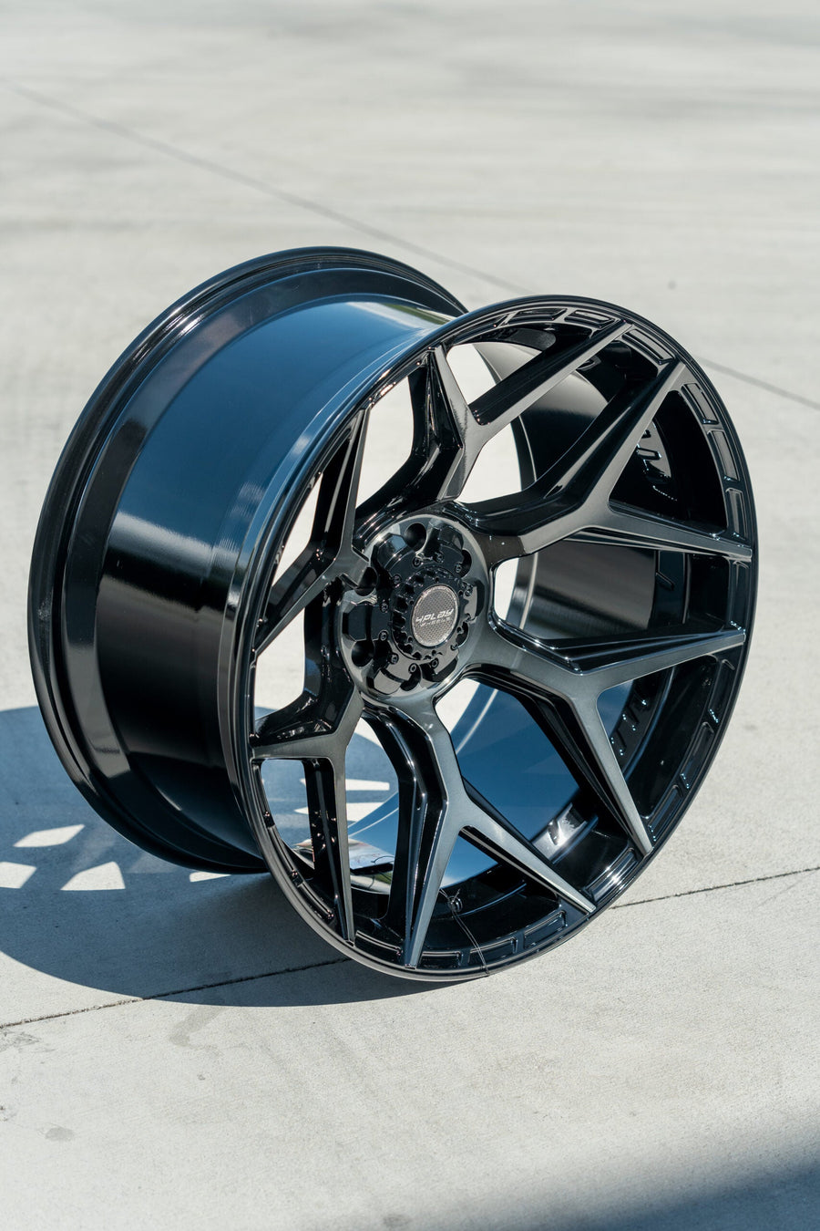 4PLAY WHEELS TRUCK RIMS 4P06 G3 22X12 BEAUTY SHOTS