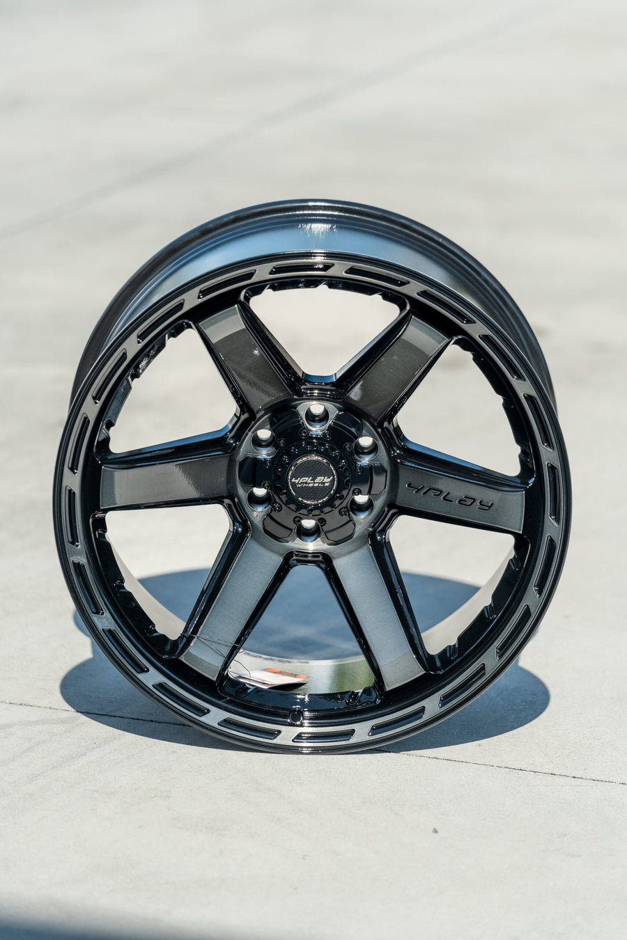 4PLAY WHEELS TRUCK RIMS 4P63 G3 22X12 BEAUTY SHOTS