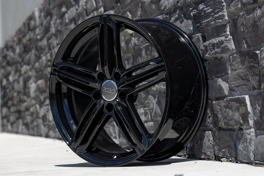 OE Wheels AU12 Lifestyle Photos