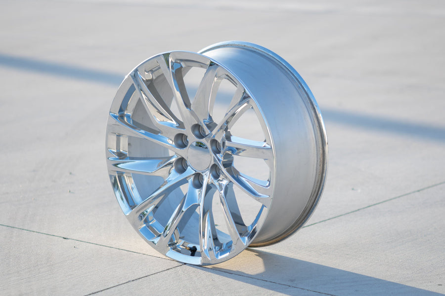 OE Wheels CA90 Lifestyle Photos