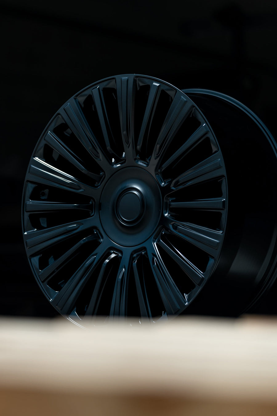 OE Wheels CA92 Lifestyle Photos