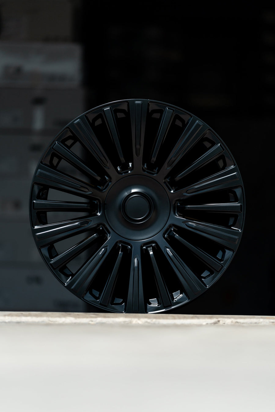 OE Wheels CA92 Lifestyle Photos