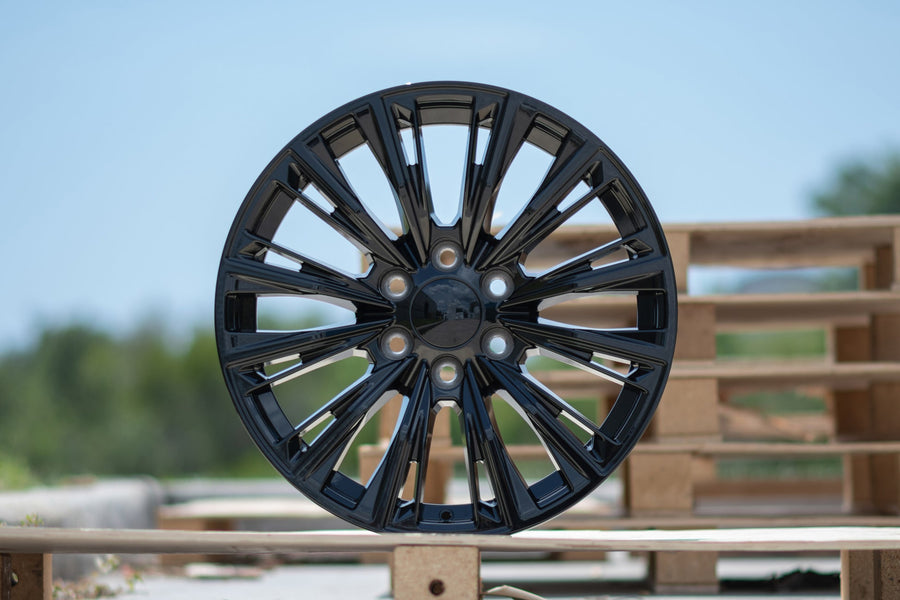 OE Wheels CA93 Lifestyle Photos