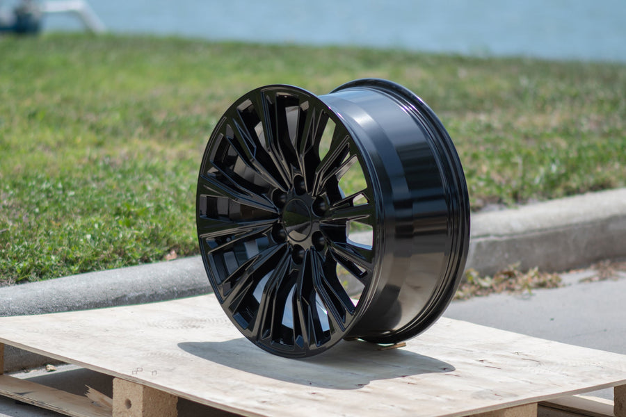 OE Wheels CA93 Lifestyle Photos