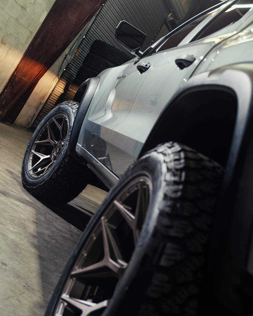 Chevrolet Colorado Trail Boss 4PLAY Wheels 4P06 Bronze 20x10 Rims 275x55x20 General Grabber Tires Stock Suspension