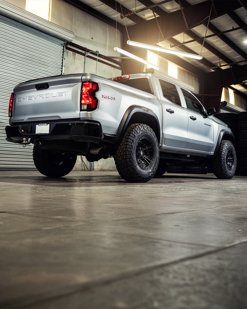 Chevrolet Colorado Trail Boss 4PLAY Wheels S01 17x9 Rims 285x75x17 Falken Wildpeak Tires Stock Suspension