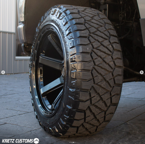 CHEVROLET SILVERADO 1500 4PLAY WHEELS 4P63 G3 22X12 35X12.5X22 NITTO TIRES KRIETZ CUSTOMS