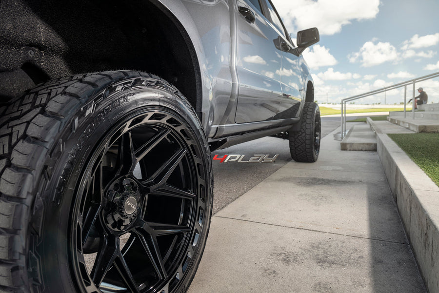 CHEVROLET SILVERADO 4PLAY WHEELS 4P55 24X12 35X12.5X24 NITTO TIRES