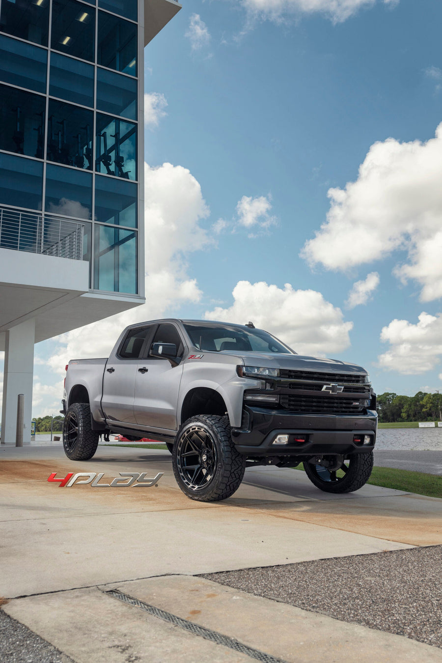 CHEVROLET SILVERADO 4PLAY WHEELS 4P55 24X12 35X12.5X24 NITTO TIRES