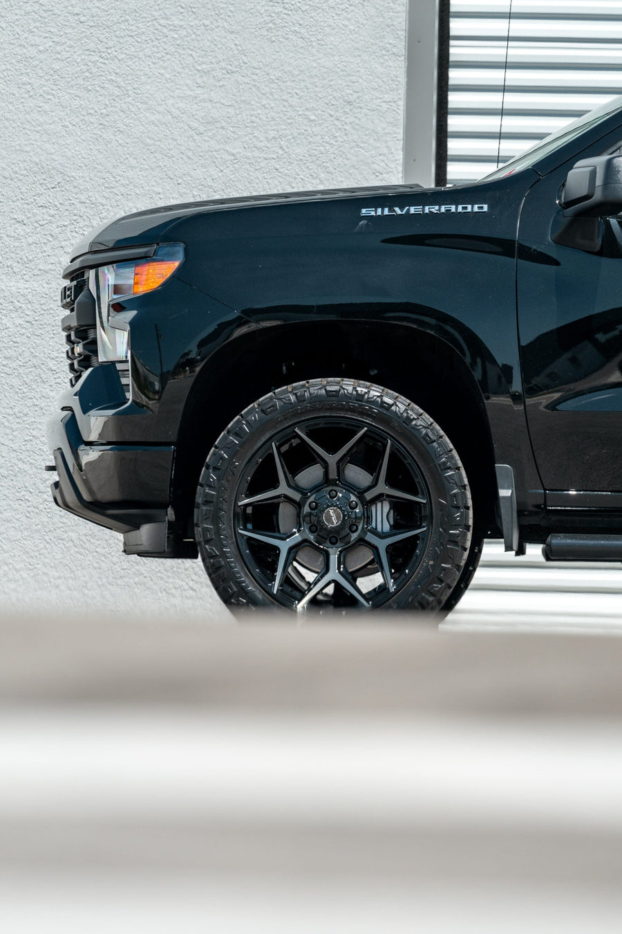 CHEVROLET SILVERADO 4PLAY WHEELS RIMS 4P06 22X10 285X50X22 TOYO TIRES
