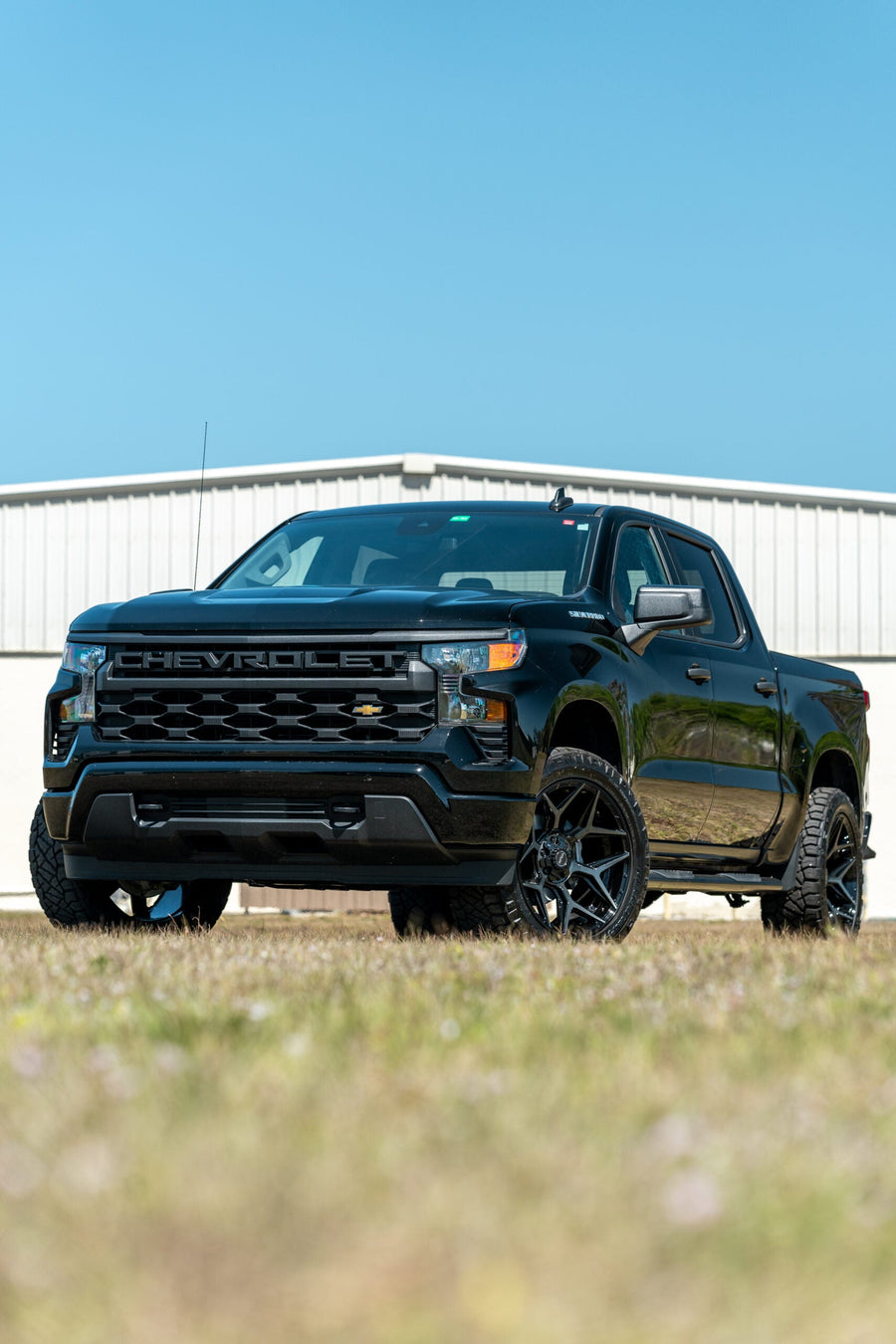 CHEVROLET SILVERADO 4PLAY WHEELS RIMS 4P06 22X10 285X50X22 TOYO TIRES