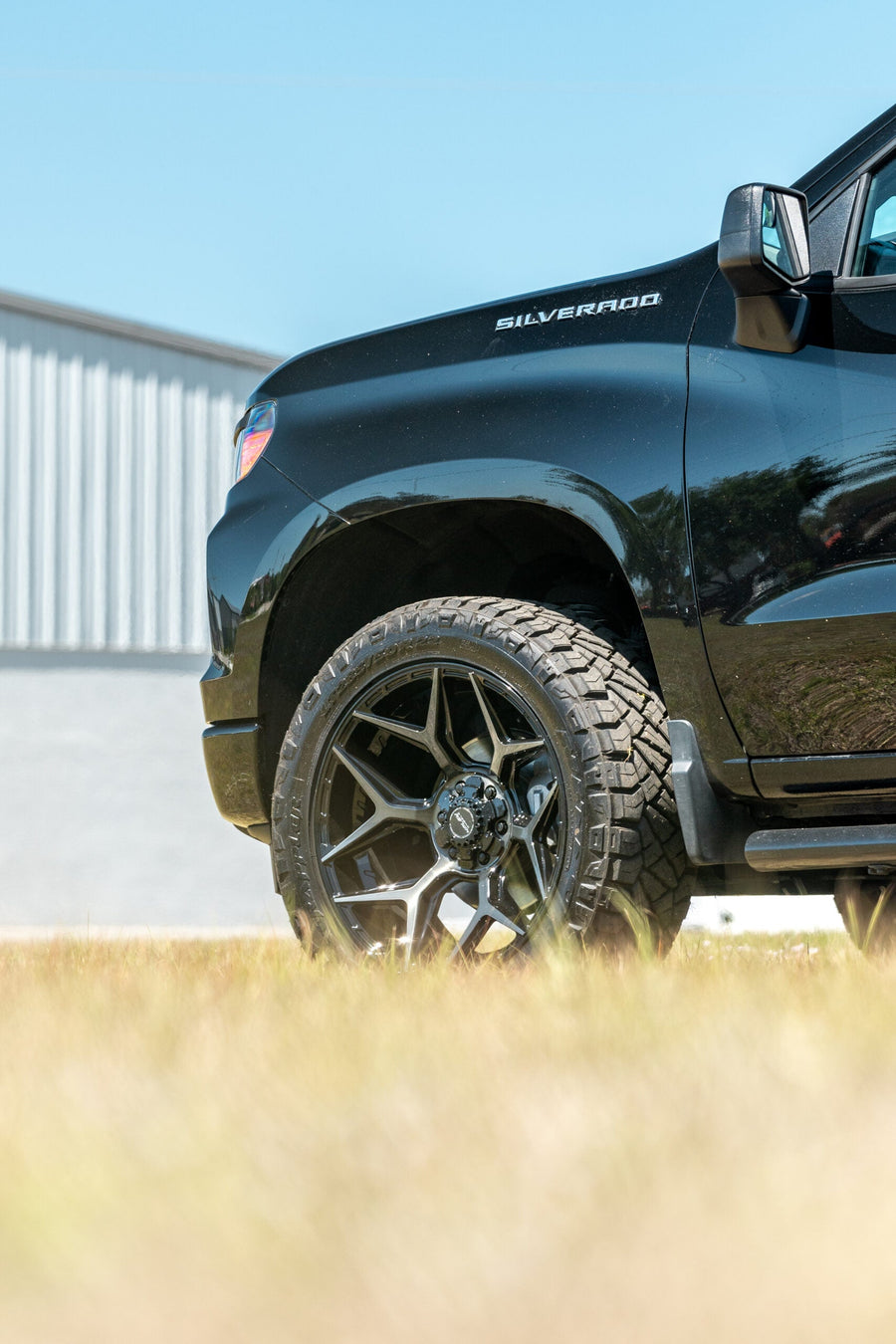 CHEVROLET SILVERADO 4PLAY WHEELS RIMS 4P06 22X10 285X50X22 TOYO TIRES