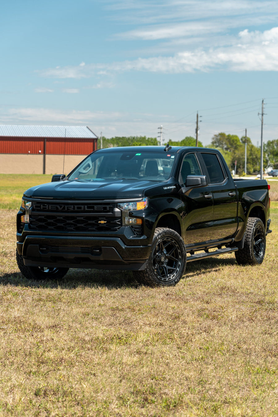 CHEVROLET SILVERADO 4PLAY WHEELS RIMS 4P55 22X10 33X12.5X22 NITTO TIRES
