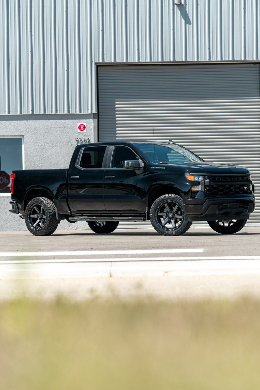 CHEVROLET SILVERADO 4PLAY WHEELS RIMS 4P63 22X10 285X50X22 TOYO TIRES