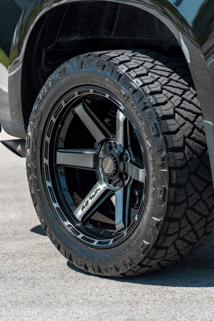 CHEVROLET SILVERADO 4PLAY WHEELS RIMS 4P63 22X10 285X50X22 TOYO TIRES