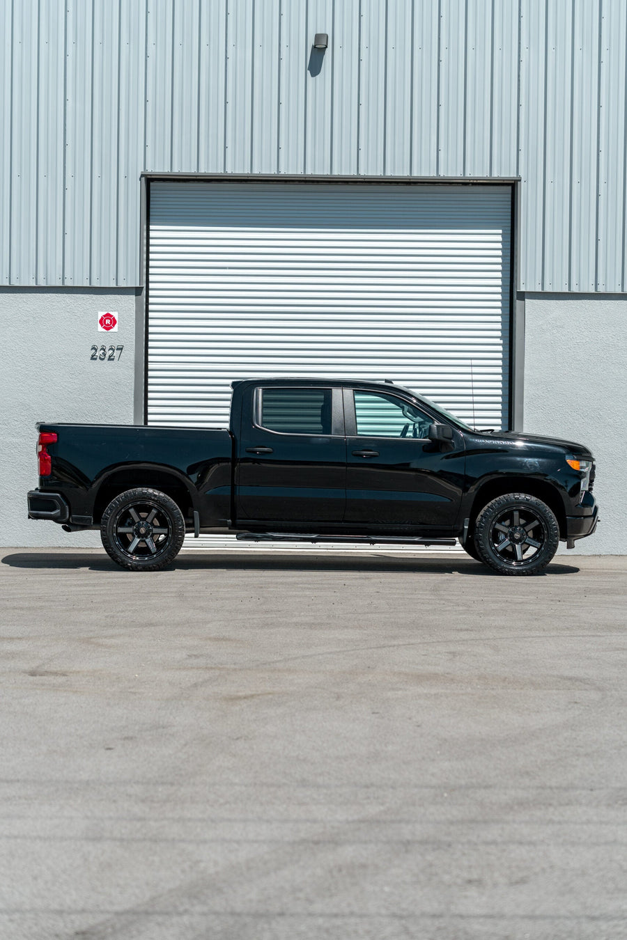 CHEVROLET SILVERADO 4PLAY WHEELS RIMS 4P63 22X10 285X50X22 TOYO TIRES