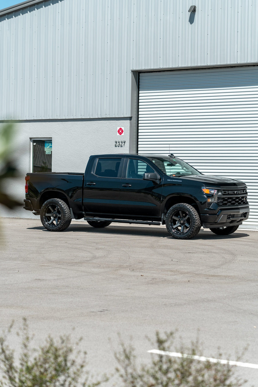CHEVROLET SILVERADO 4PLAY WHEELS RIMS 4P63 22X10 285X50X22 TOYO TIRES