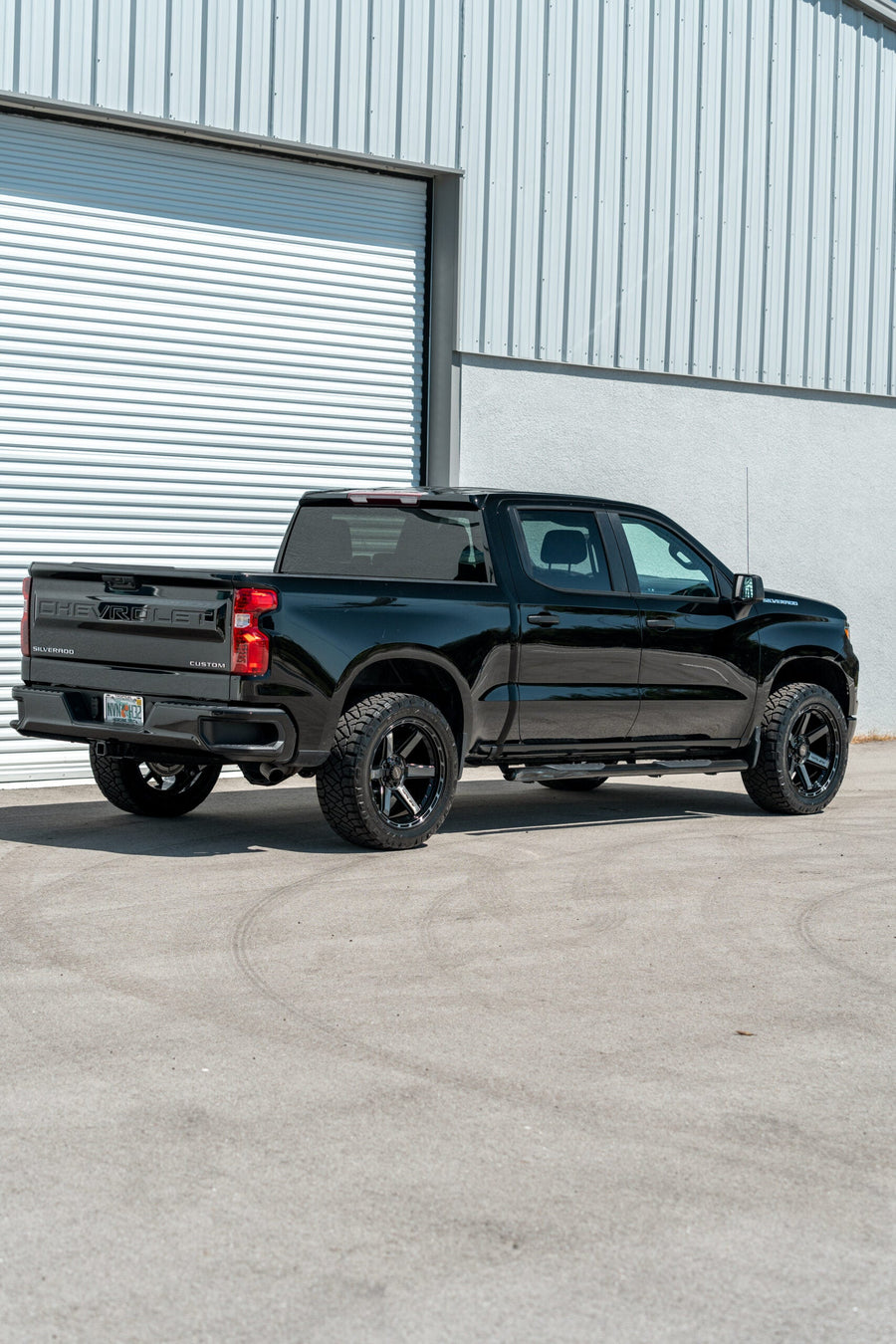 CHEVROLET SILVERADO 4PLAY WHEELS RIMS 4P63 22X10 285X50X22 TOYO TIRES