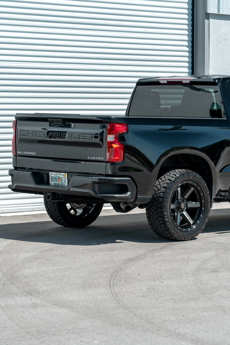 CHEVROLET SILVERADO 4PLAY WHEELS RIMS 4P63 22X10 285X50X22 TOYO TIRES