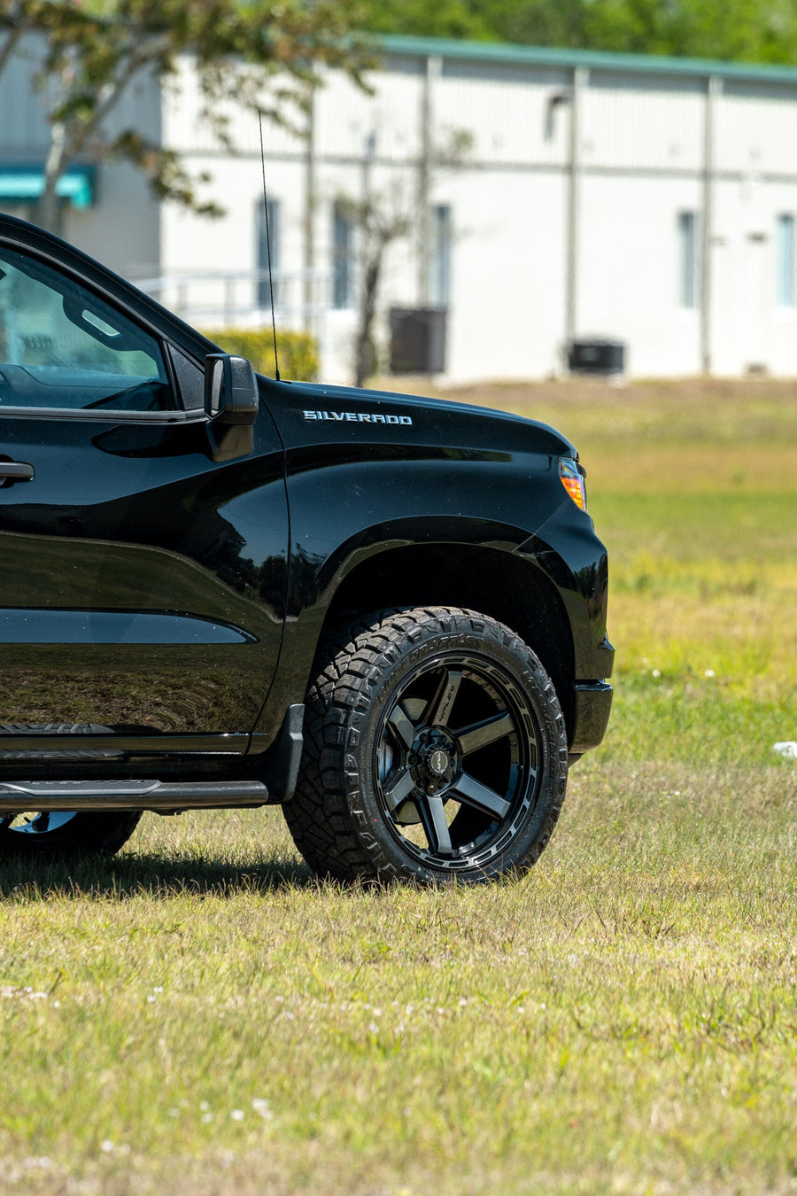 CHEVROLET SILVERADO 4PLAY WHEELS RIMS 4P63 22X10 285X50X22 TOYO TIRES