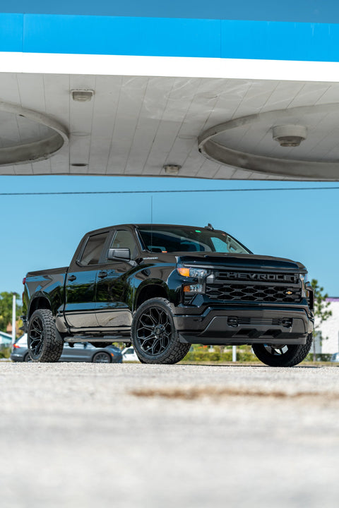 CHEVROLET SILVERADO 4PLAY WHEELS RIMS 4P83 22X10 33X12.5X22 NITTO TIRES