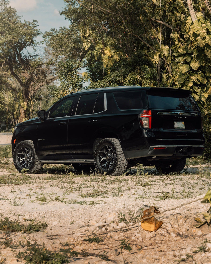 CHEVROLET TAHOE 4PLAY WHEELS 4P06 20X9 0 OFFSET 33X12.5X20 FALKEN TIRES STOCK SUSPENSION