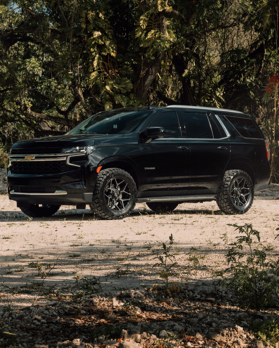 CHEVROLET TAHOE 4PLAY WHEELS 4P06 20X9 0 OFFSET 33X12.5X20 FALKEN TIRES STOCK SUSPENSION