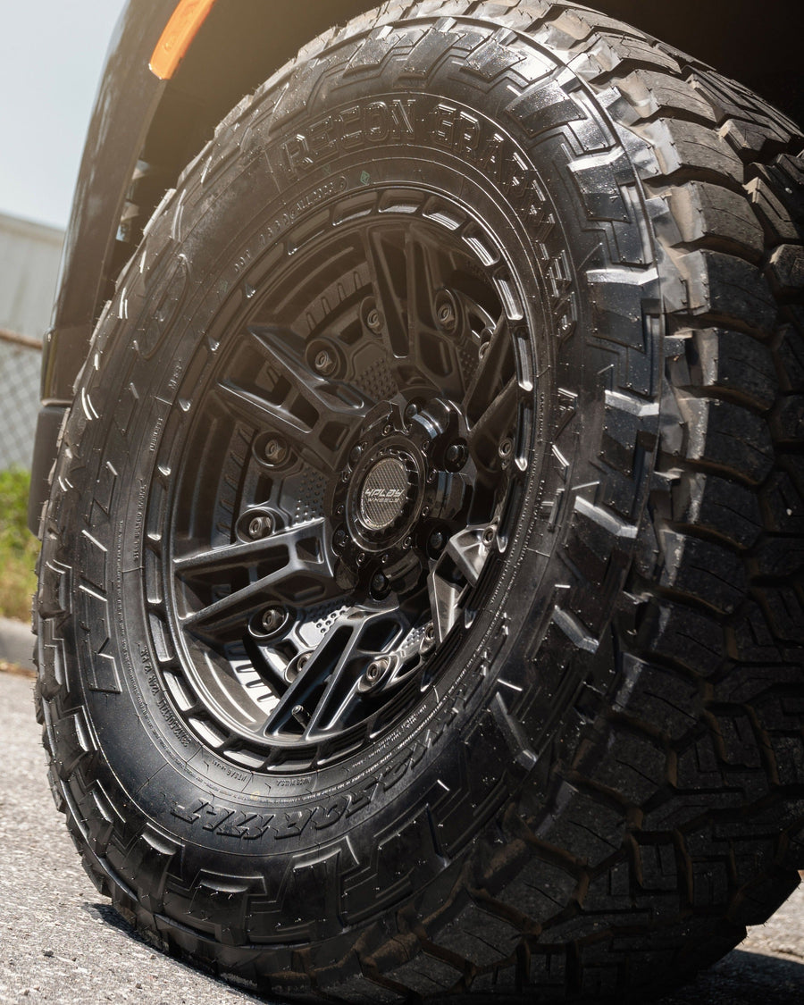 CHEVROLET TAHOE RIMS 4PLAY WHEELS 4PS01 17X9 33X12.5X17 NITTO TIRES STOCK SUSPENSION