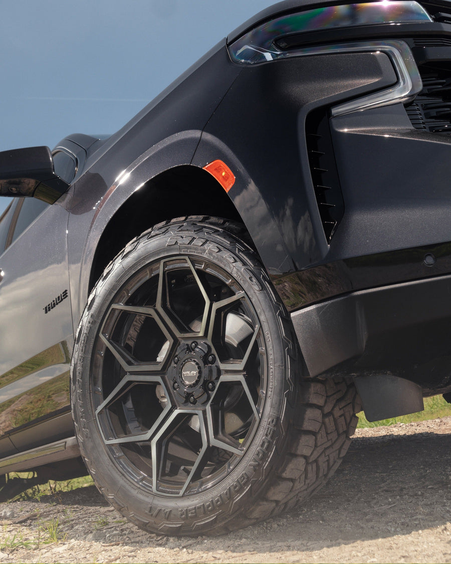 CHEVROLET TAHOE RIMS 4PLAY WHEELS 4PS26 22X10 33X12.5X22 NITTO TIRES STOCK SUSPENSION