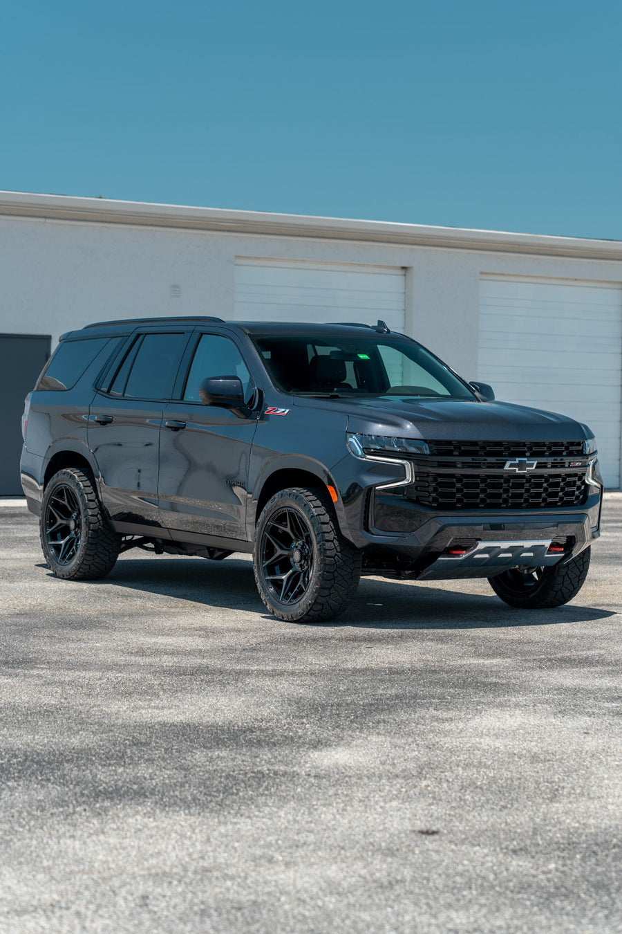 CHEVROLET TAHOE Z71 4PLAY WHEELS 4P06 22X10 285X50X22 NITTO TIRES