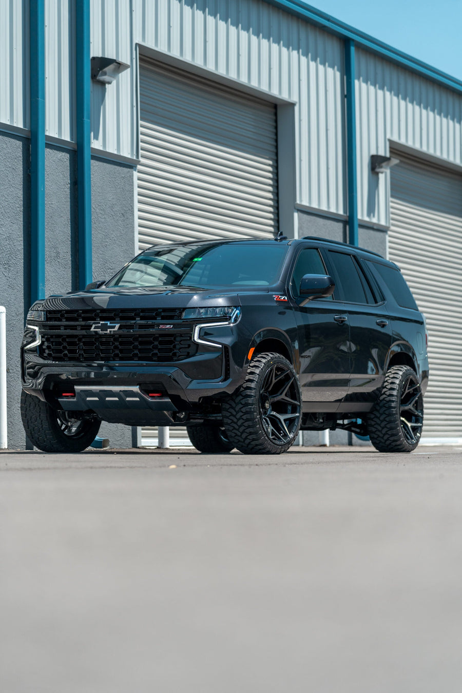CHEVROLET TAHOE Z71 4PLAY WHEELS 4P06 24X12 33X12.5X24 RBP TIRES