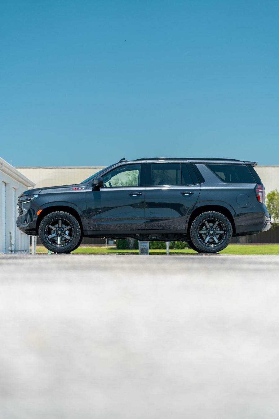 CHEVROLET TAHOE Z71 4PLAY WHEELS 4P63 22X10 285X50X22 NITTO TIRES