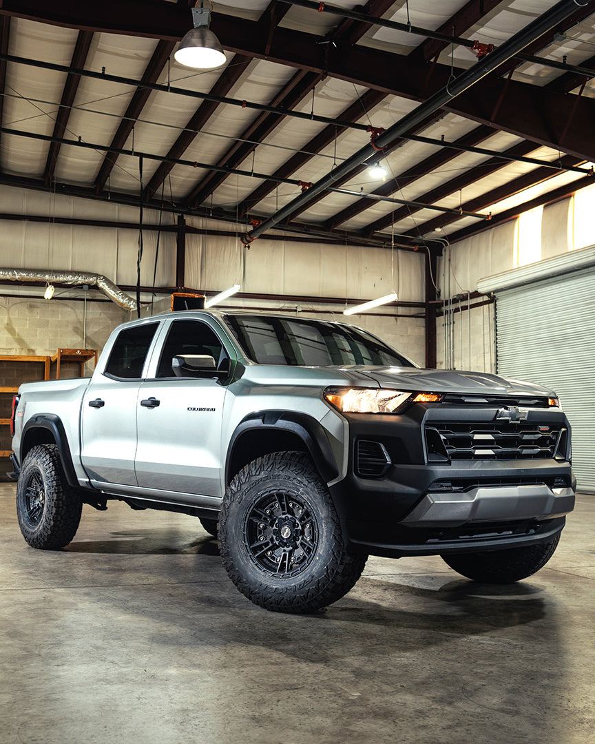 Chevrolet Colorado Trail Boss 4PLAY Wheels S01 17x9 Rims 285x75x17 Falken Wildpeak Tires Stock Suspension