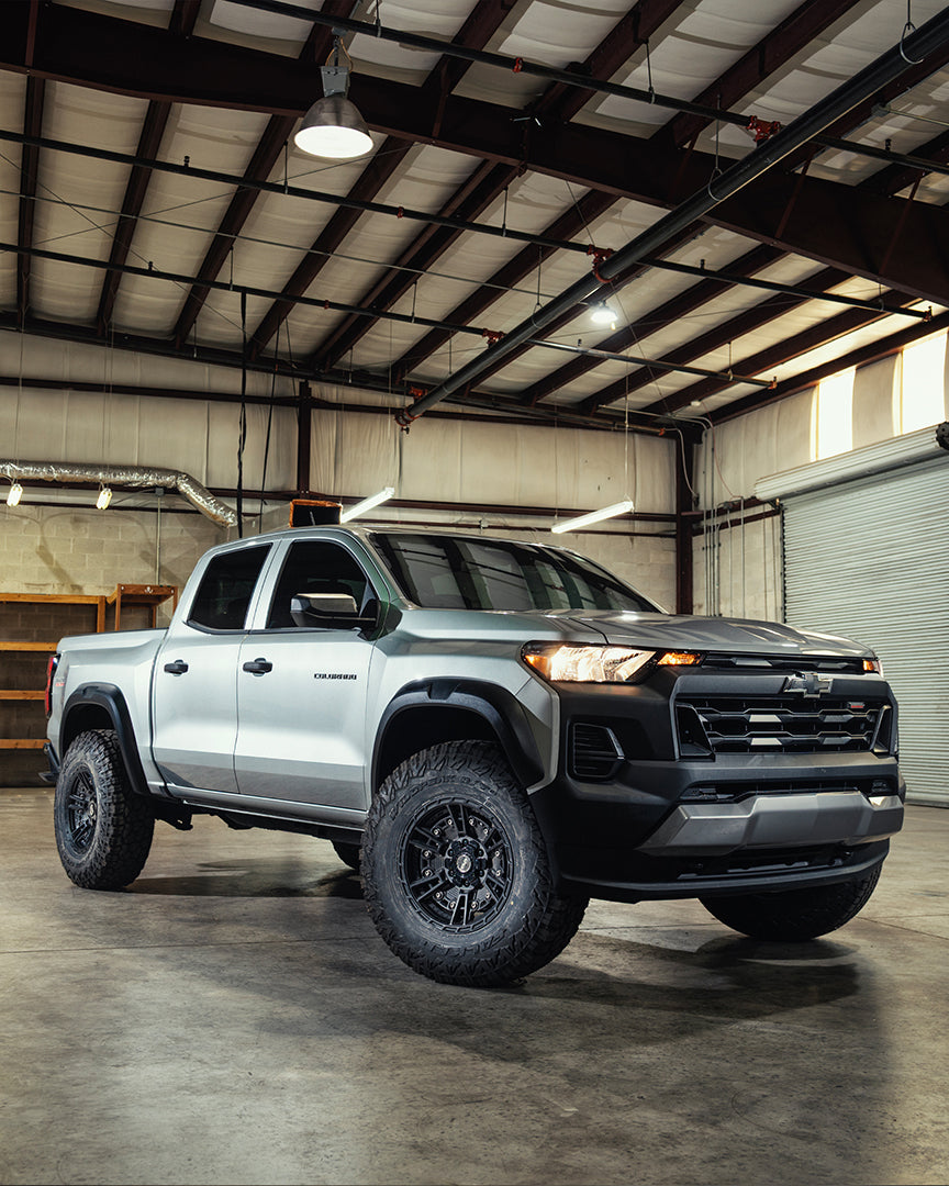 Chevrolet Colorado Trail Boss 4PLAY Wheels S01 17x9 Rims 285x75x17 Falken Wildpeak Tires Stock Suspension