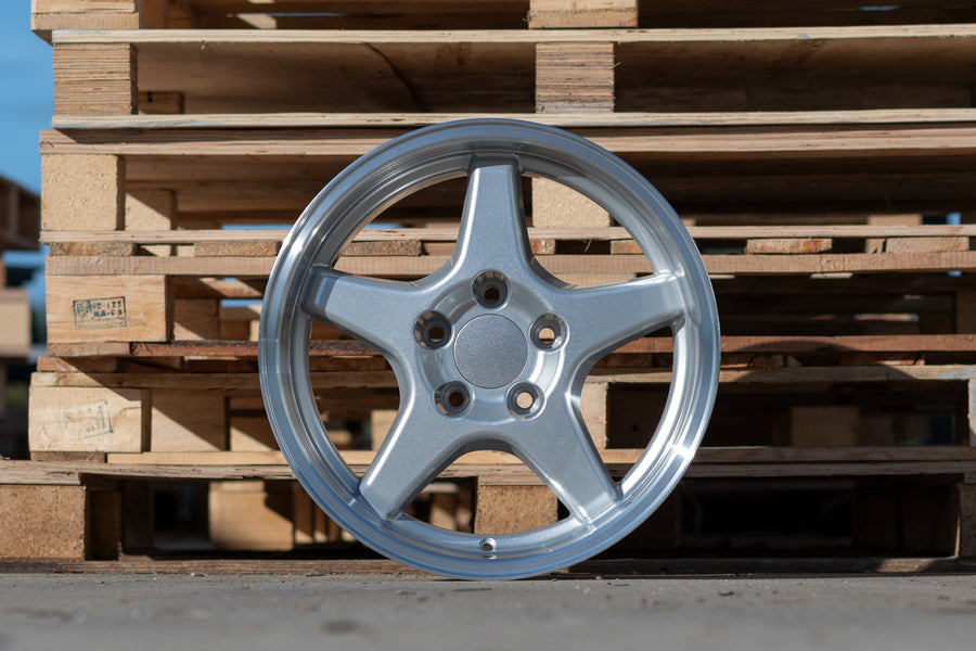 OE Wheels CV01 Lifestyle Photos