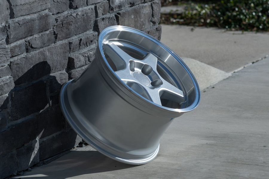 OE Wheels CV01 Lifestyle Photos