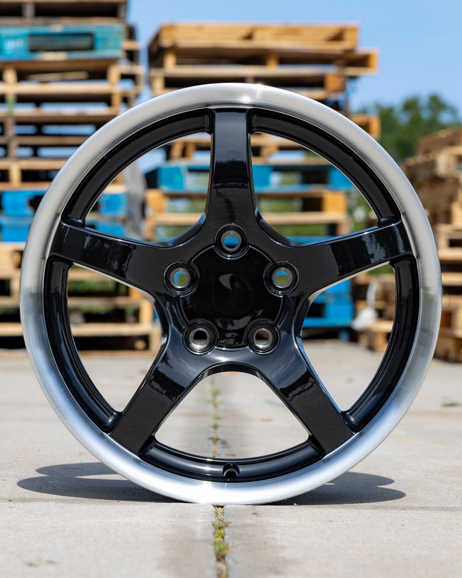 OE Wheels CV05 Lifestyle Photos