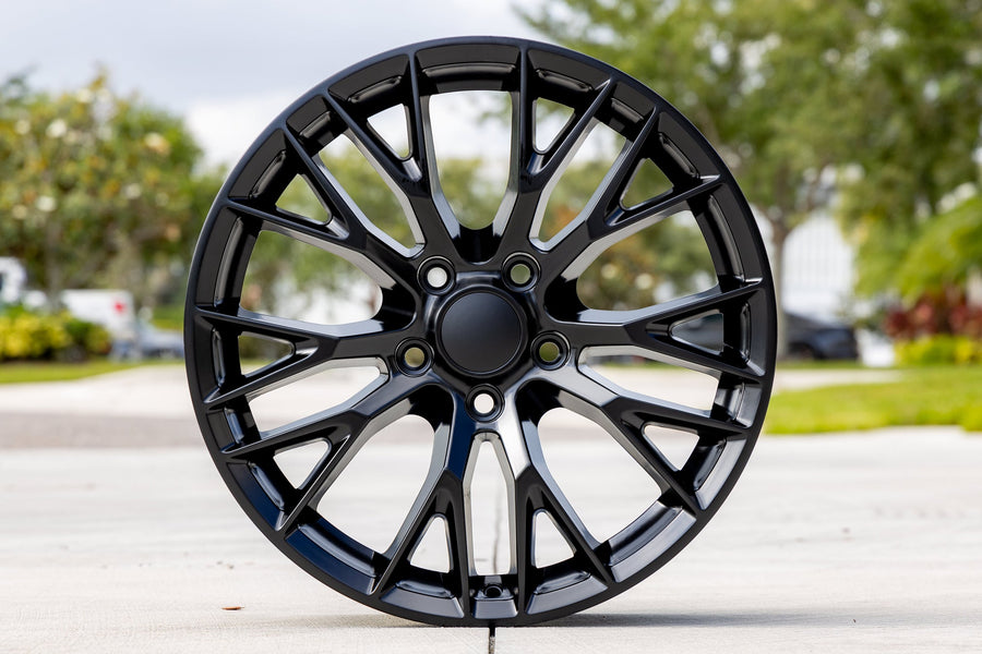 OE Wheels CV22 Lifestyle Photos