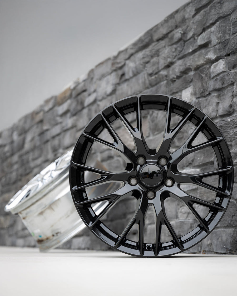 OE Wheels CV22 Lifestyle Photos