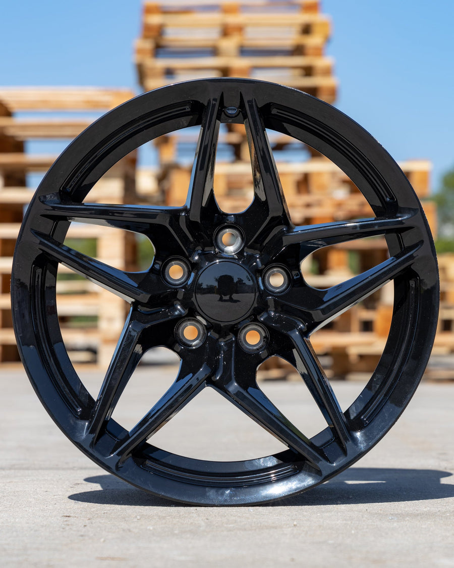 OE Wheels CV31 Lifestyle Photos