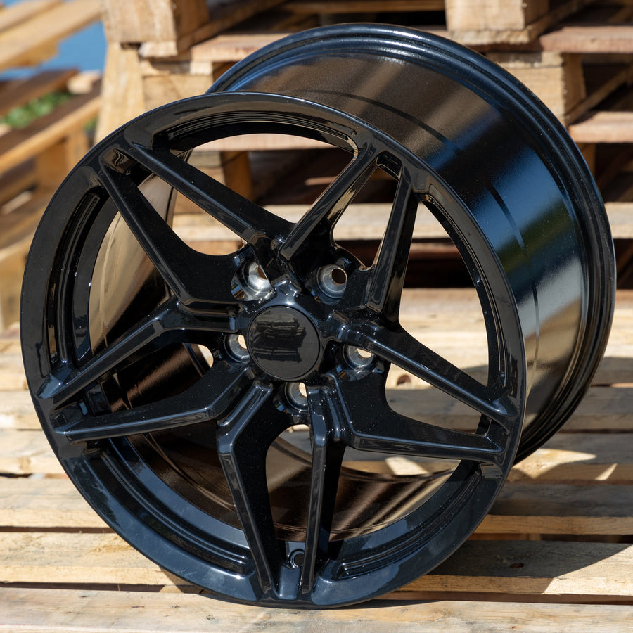 OE Wheels CV31 Lifestyle Photos