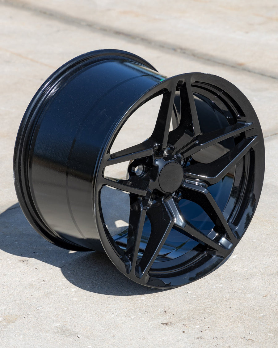 OE Wheels CV31 Lifestyle Photos