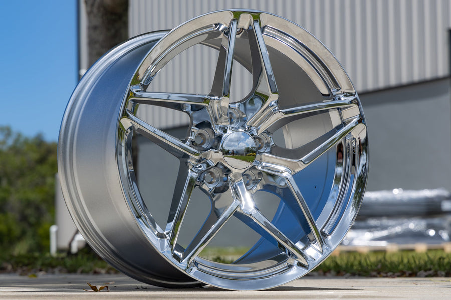 OE Wheels CV31 Lifestyle Photos