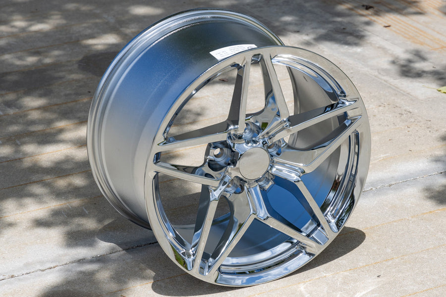OE Wheels CV31 Lifestyle Photos